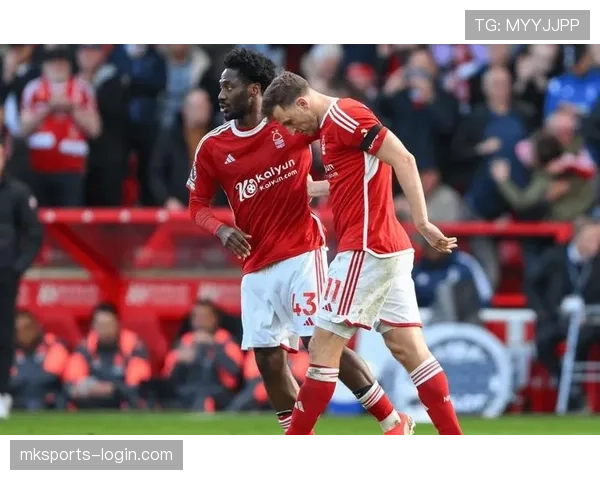 利物浦高位逼抢失灵，战术困局加剧争冠形势承压
